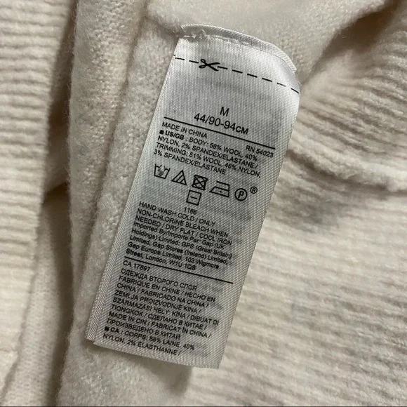 Banana Republic Ivory Wool Blend Funnel Neck Sweater - Picture 5 of 5